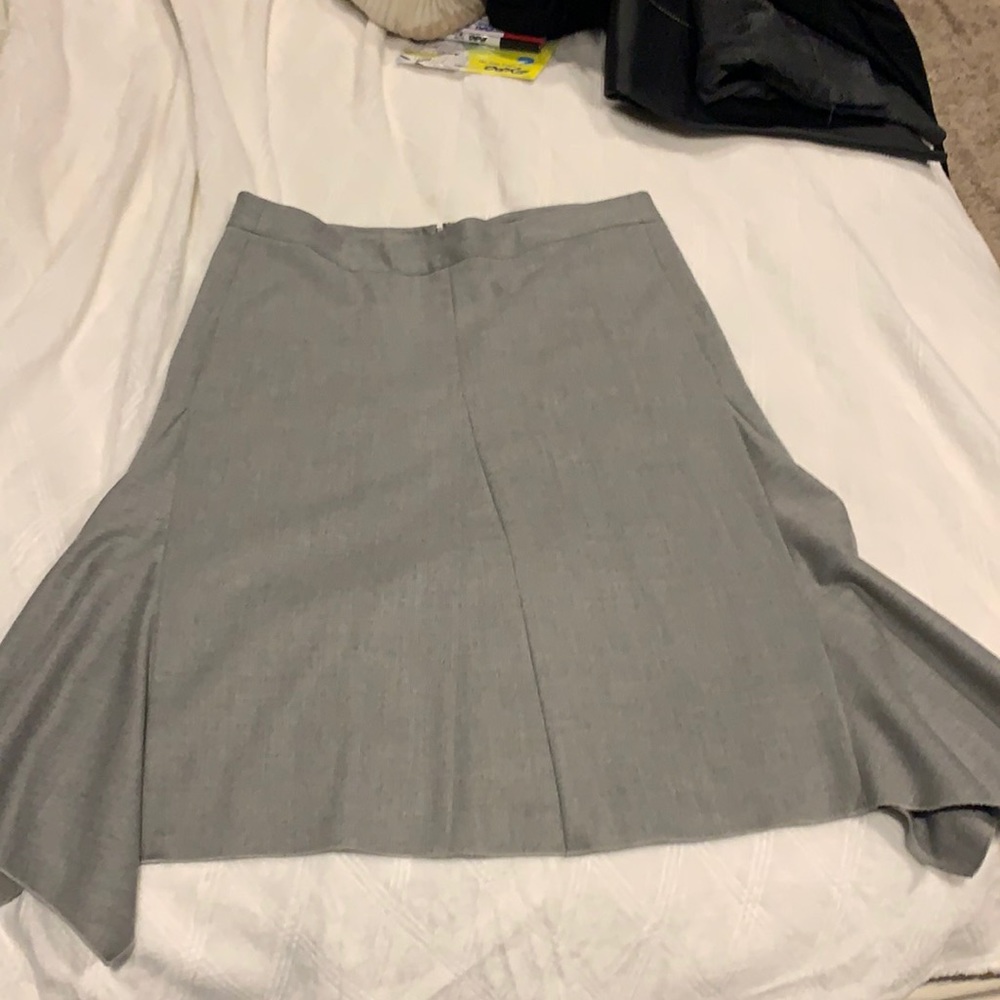 Grey BCBG maxazria grey skirt with liner. Size 10